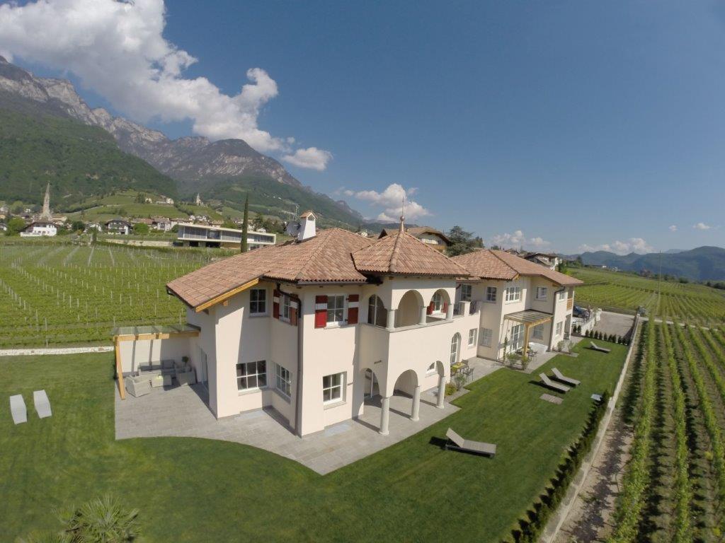Gutshof Rellich Villa Termeno Exterior photo